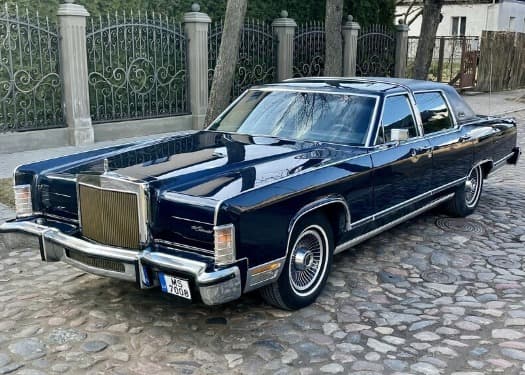 Lincoln Continental